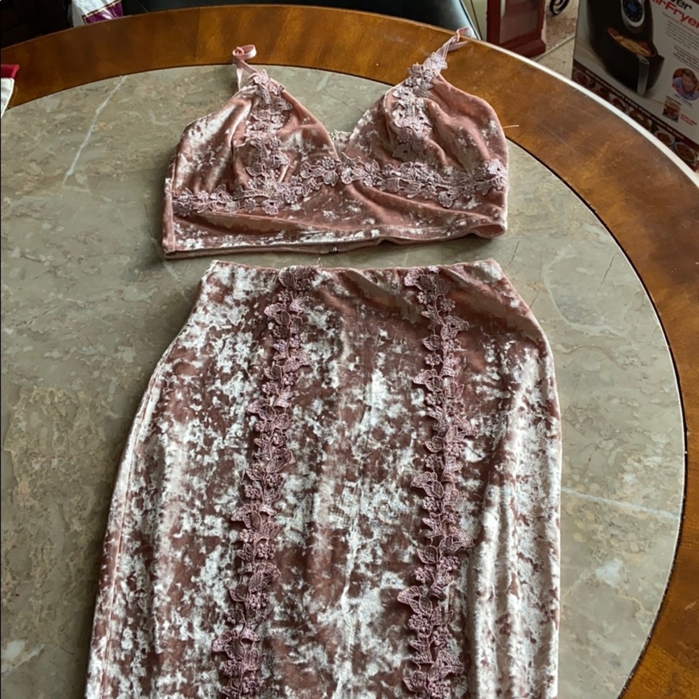 Skirt and top excellent condition